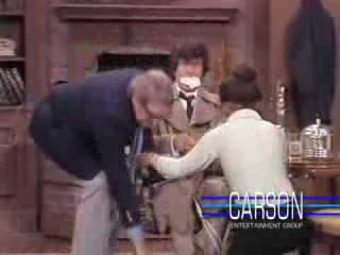 Johnny Carson Spoofs "Columbo" on "The Tonight Show Starring Johnny Carson" — 1975 episode artwork