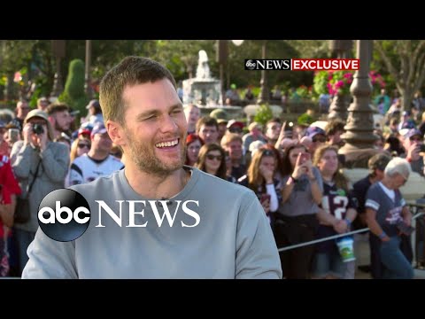 Tom Brady says it makes him 'cringe' when people call him the 'G.O.A.T' episode artwork