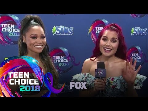 Evvie McKinney Joins Teen Choice For The First Time | TEEN CHOICE episode artwork