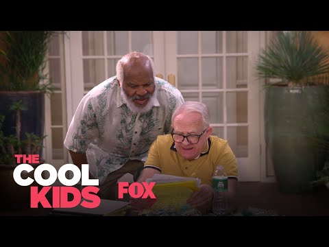 Sid Reads Hank's Book | Season 1 Ep. 17 | THE COOL KIDS episode artwork
