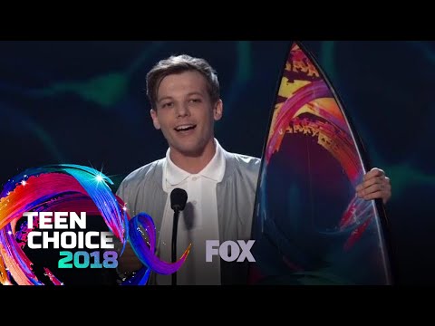Louis Tomlinson Wins Choice Male Artist | TEEN CHOICE episode artwork