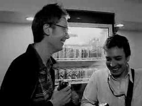 Stephen Merchant meets Jimmy Fallon backstage part II