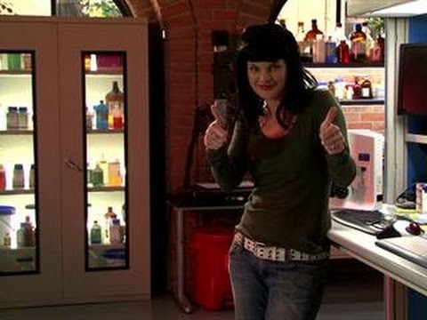 NCIS - Inside NCIS Ep 1: Abby's Lab - Music and Mayhem episode artwork