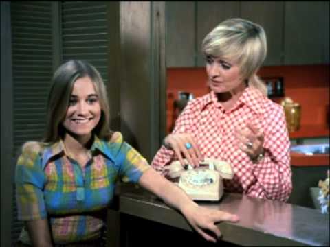 The Brady Bunch - Oh My Nose! episode artwork