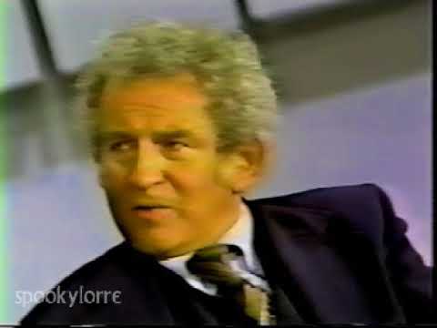 Norman Mailer and Julie Newmar discuss Marilyn Monroe episode artwork