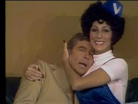 Andy Griffith does quick sketches with Sonny and Cher episode artwork