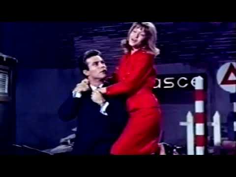 Wild Wild West star Robert Conrad sings in Spanish:  Me Conformo episode artwork