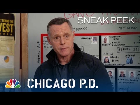 Season 6, Episode 18: Voight Pushes the Team to Move Fast on a Case - Chicago PD (Sneak Peek)