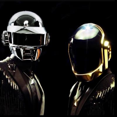 DAFT PUNK, le direct + 1 heure d’interview