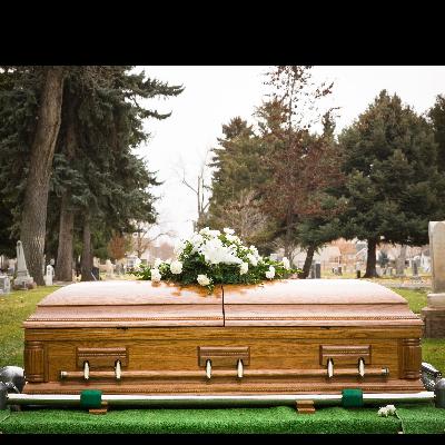 La Ventana a las 16h | Entre memoria e inteligencia artificial: así se reinventa el mundo funerario