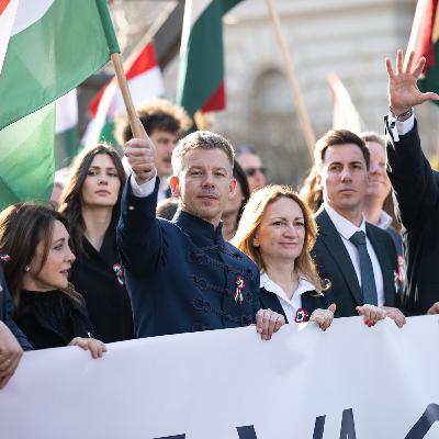 Hroutí se Orbánův neliberální režim? Kdy se to zlomilo a co může přijít s Magyarem Hroutí se Orbánův neliberální režim? Kdy se to zlomilo a co může přijít s Magyarem