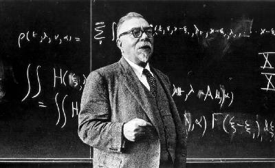 Mathematical Objects: A Norbert Wiener Story Mathematical Objects: A Norbert Wiener Story