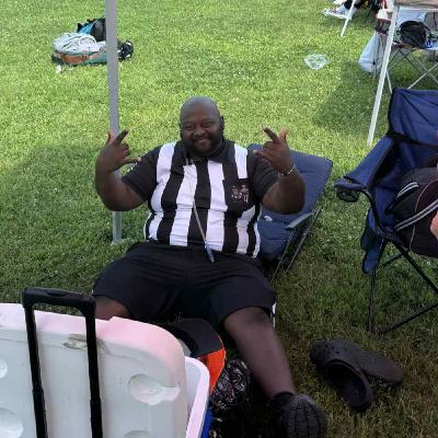 "5 man still stays in the South"