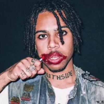 Vic Mensa Disses Xxxtentacion At 2018 Bet Hip Hop Awards In front Of His Mother In Freestyle