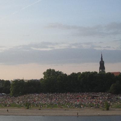 Thema 56. Dresden als Ort der Begegnung zwischen Nationen. Das Beispiel von Emiliano Thema 56. Dresden als Ort der Begegnung zwischen Nationen. Das Beispiel von Emiliano