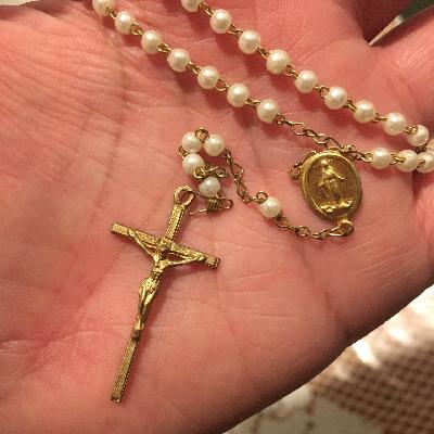 Holy Rosary Program for Sunday, October 5, 2025 heard on FM 98.5 (CKWR) and hosted by Allan Smith