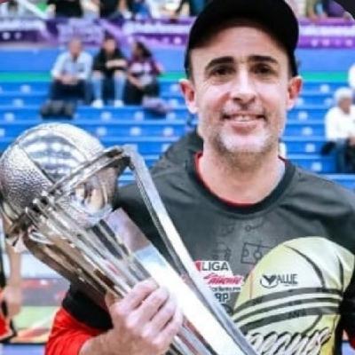 Ezequiel Lavayén, el PF argentino campeón en la Liga Mexicana de básquet