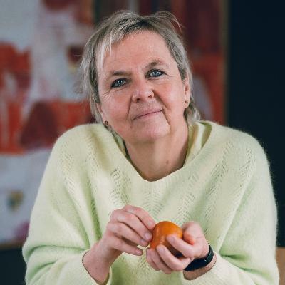 Annemie Struyf over kantelmomenten in het leven, 40 jaar tv en de magie van Noorwegen. “Pas na mijn veertigste vond ik mijn echte pad.” Annemie Struyf over kantelmomenten in het leven, 40 jaar tv en de magie van Noorwegen. “Pas na mijn veertigste vond ik mijn echte pad.”