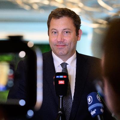 Rentendebatte - Vizekanzler Klingbeil fordert Einigung bei Rentenfrage Rentendebatte - Vizekanzler Klingbeil fordert Einigung bei Rentenfrage