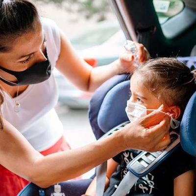 Nhiều băn khoăn với quy định sử dụng thiết bị an toàn cho trẻ khi đi ô tô