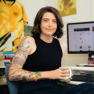 #27 Samantha Lewis on the Art of Football Writing & Epic World Cup Journeys