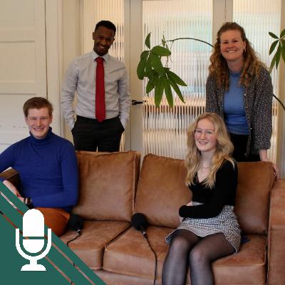 Bankhangen met Eline, Ruben & Habtamu | Gemeenteraadsverkiezingen 2022 Bankhangen met Eline, Ruben & Habtamu | Gemeenteraadsverkiezingen 2022
