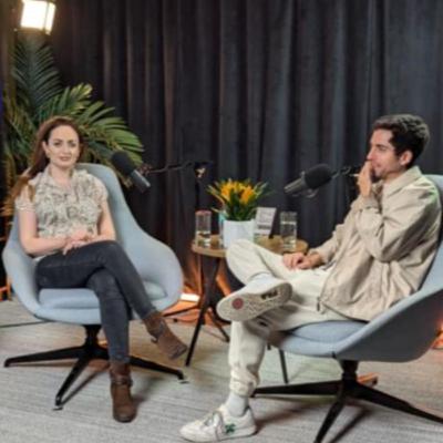 #11 This Astronomer Has Detected UFOs! #11 This Astronomer Has Detected UFOs!