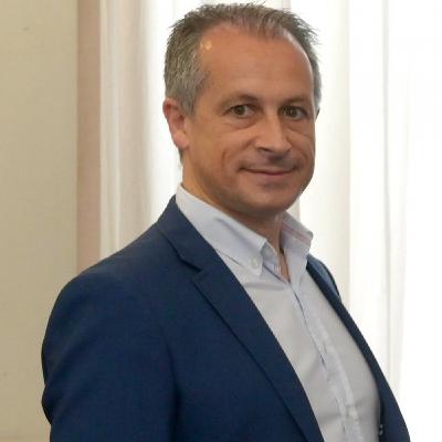 Entrevista con Antonio Bezanilla