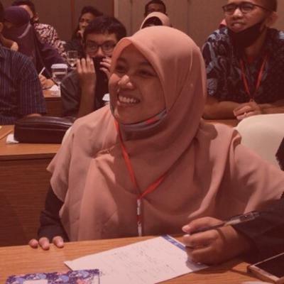 Muslimah ayooo berdaya dan barkarya😊