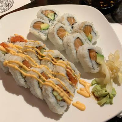 Episode 9: Classy Sushi & Rockin’ Stuffing - Tobiko, Thanksgiving, & Lucky Strike (again)