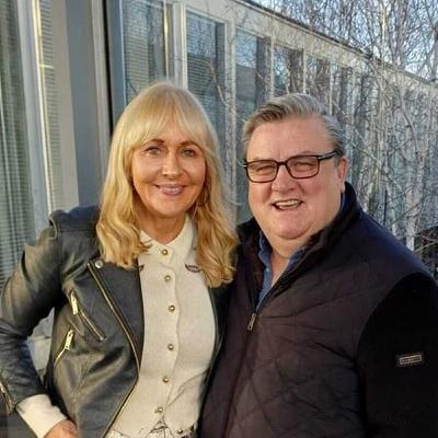 Simon Delaney Simon Delaney