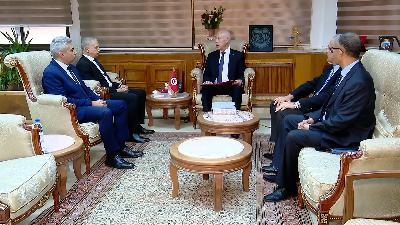 هل وقع قيس سعيّد في مأزق مربك؟ هل وقع قيس سعيّد في مأزق مربك؟