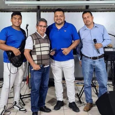 Koki e Invitados - Alexis Nataren e Irresistible