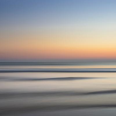 Uiteindelijk gaan de golven terug tot rust komen.