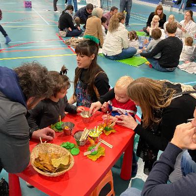 Ruth & her junior reporters @ Expat Family Market 2019
