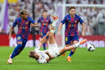 "Jugant com el Barça de Flick, no pressionar bé el posseïdor de la pilota és anar a l'escorxador" "Jugant com el Barça de Flick, no pressionar bé el posseïdor de la pilota és anar a l'escorxador"