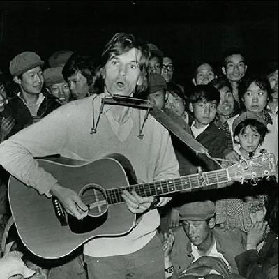 018. Graham Earnshaw: 金庸英文版译者 50 Years of Books & Music in China
