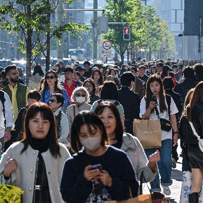 Japan borrows heavily to stimulate its economy