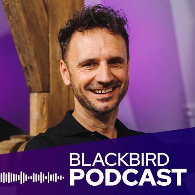 71: Tom Van den Bergh begon bij RCA (Friends of Cartel), groeide uit tot mede-eigenaar en effende het pad voor de overname door Glowi, dat inzet op een ambitieuze buy-and-build strategie.