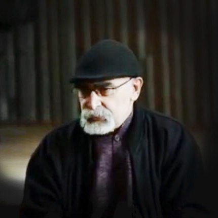 دکتر سید مصطفی آزمایش؛ نیروی جاذبه خود ۹