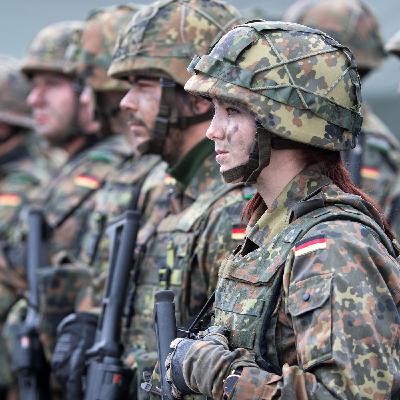 Wehrdienst: Freiwillig, Pflicht, Losverfahren?