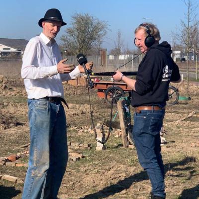 Stadsboer Henk begint een deeltuin | Op De Straat Stadsboer Henk begint een deeltuin | Op De Straat