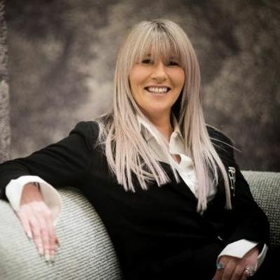 MBM 20 - Wendy Alec  - End Of Days - INTERVIEW