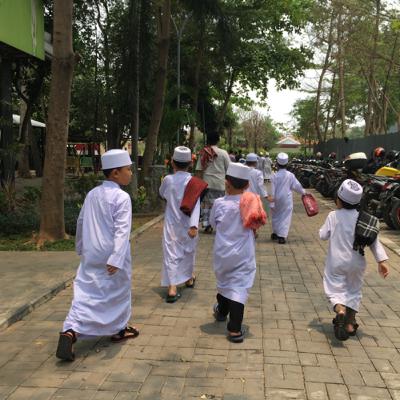 Pesan KH Yusuf Mansur bagi para santri