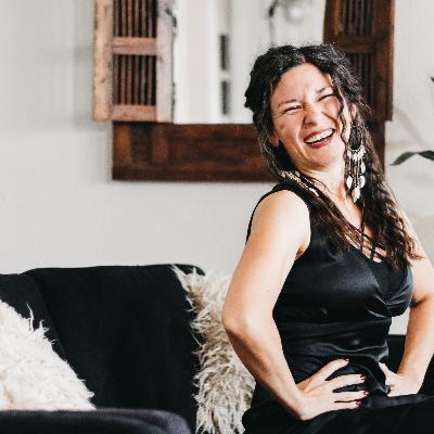 S1 - E11 - Interviewing Sherry Rothwell - Why Torturing Ourselves Through Dieting Does Not Work S1 - E11 - Interviewing Sherry Rothwell - Why Torturing Ourselves Through Dieting Does Not Work
