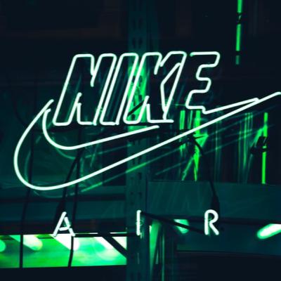 002 - Branding Vs. Marketing