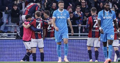 Cade il Napoli, Inter e Roma per la vetta