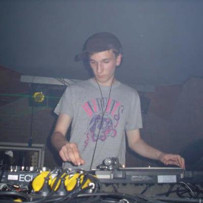 WCM 109: DIVE Residents WCM 109: DIVE Residents