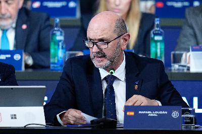 Rafael Louzán: "El año que viene la Supercopa podría disputarse en Qatar y con cambio de fecha a febrero"