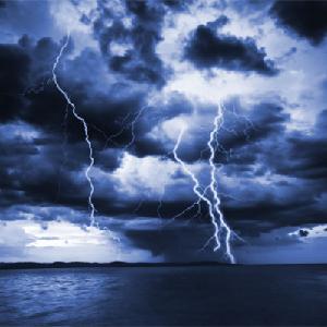 海水浴的安全-预防雷击